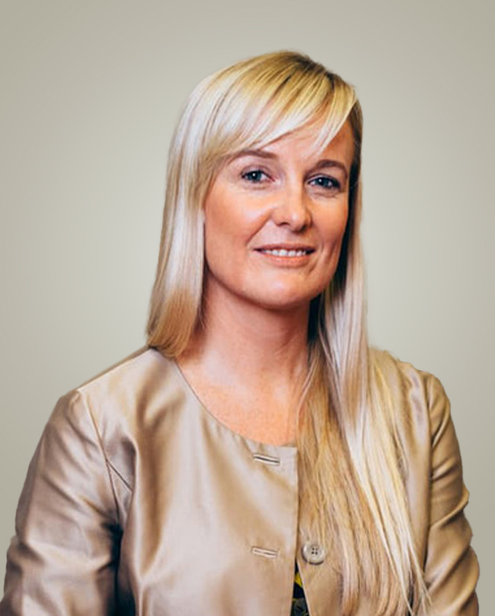 Dr Julie Sprakel